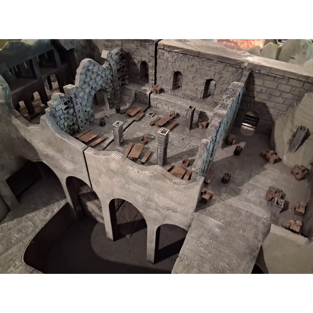 Хорнбург Рохана в масштабе 10мм