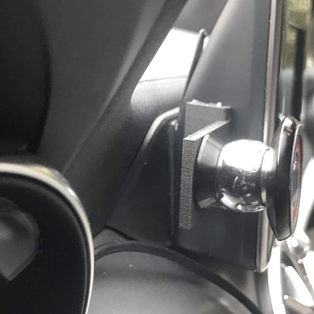 Дискретный держатель для телефона