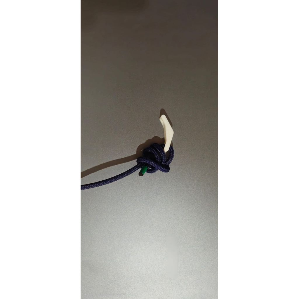 Тросовый натяжитель