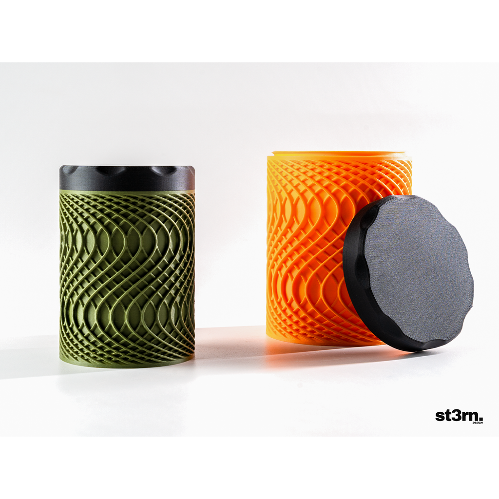 Скульптурный контейнер с изогнутыми линиями