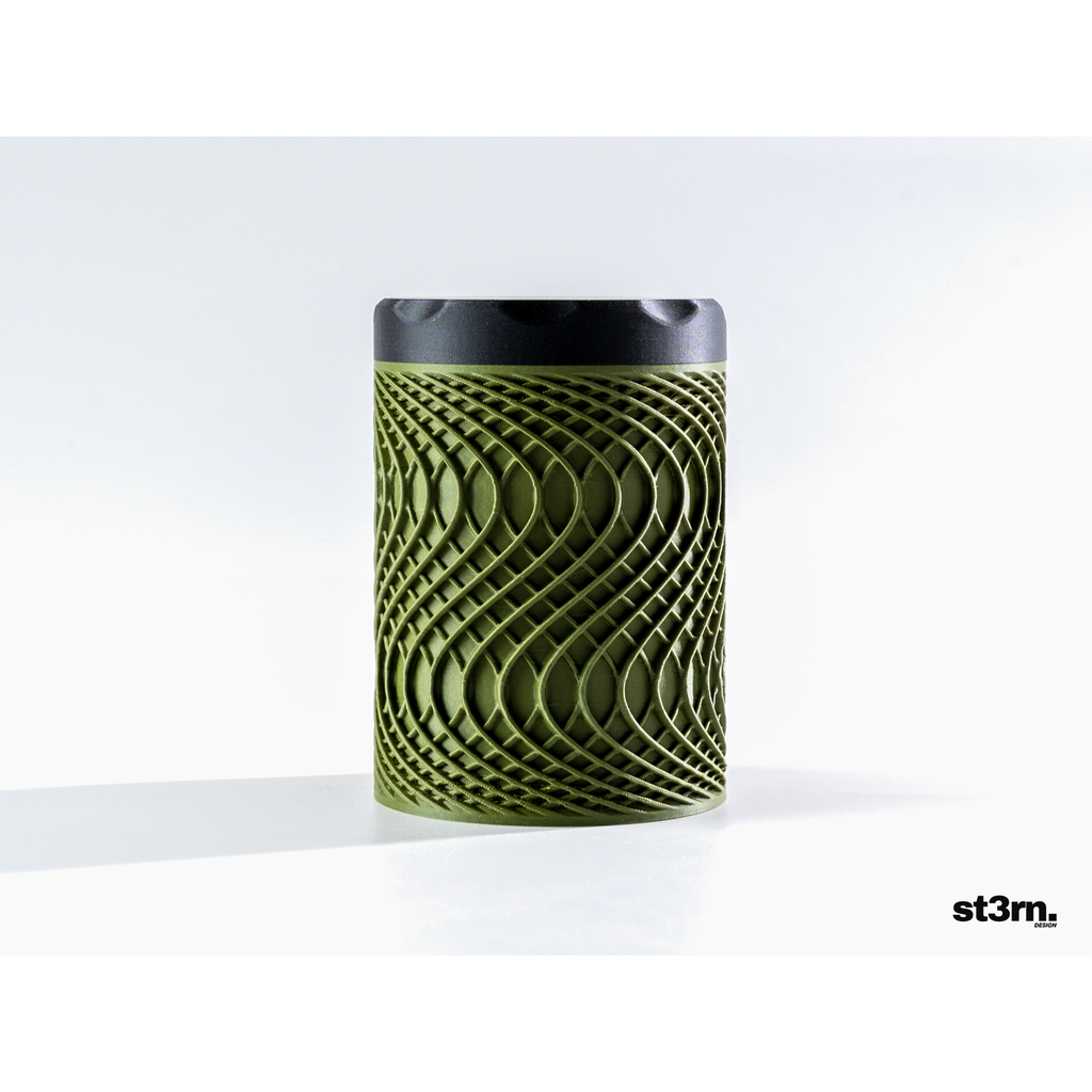 Скульптурный контейнер с изогнутыми линиями