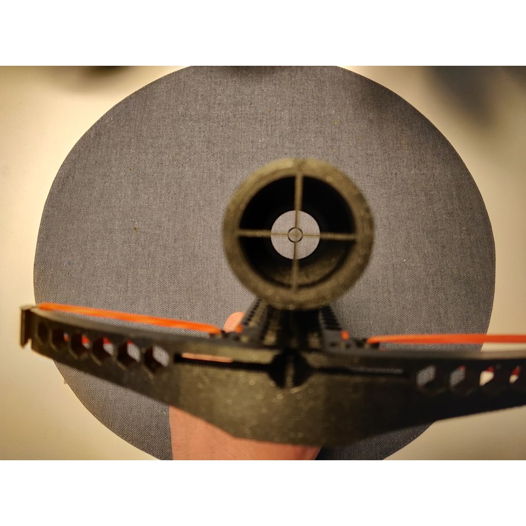 Наружный арбалет с насадным прицелом