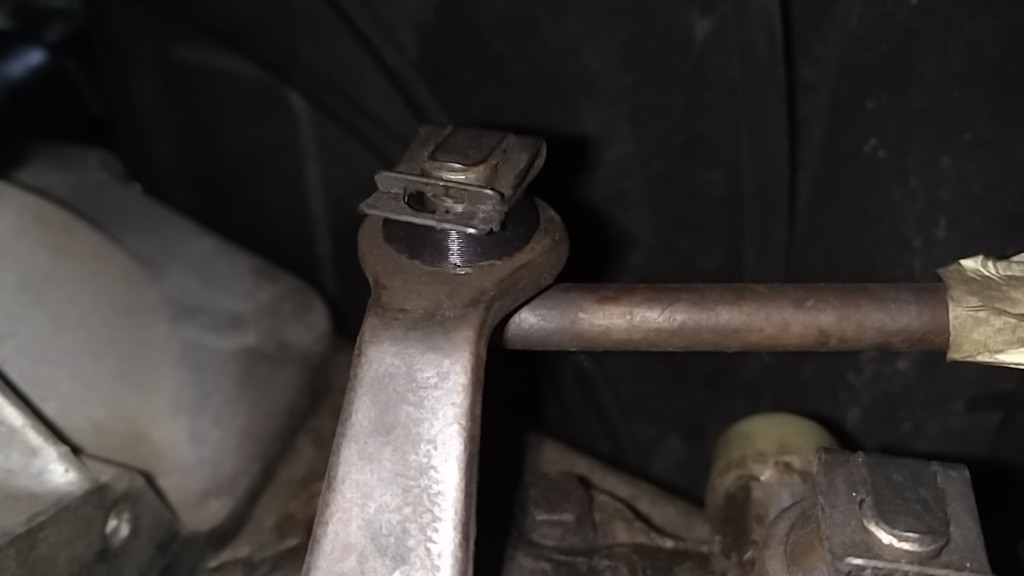 Резиновая втулка для Mercedes W123