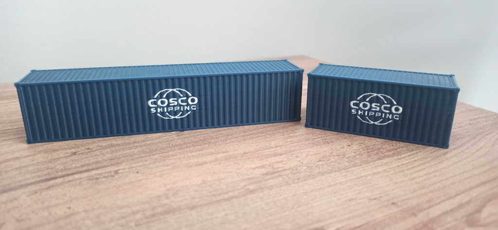 Контейнер Cosco Shipping в масштабе HO 1/87