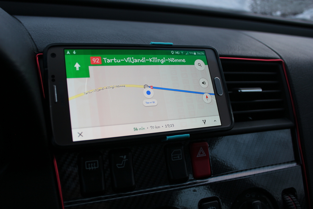 Держатель Note 4 в вашем Mercedes-Benz W202