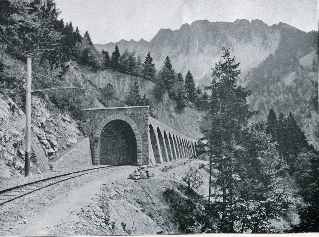 Галерея защиты железнодорожных путей V2 (1 путь)