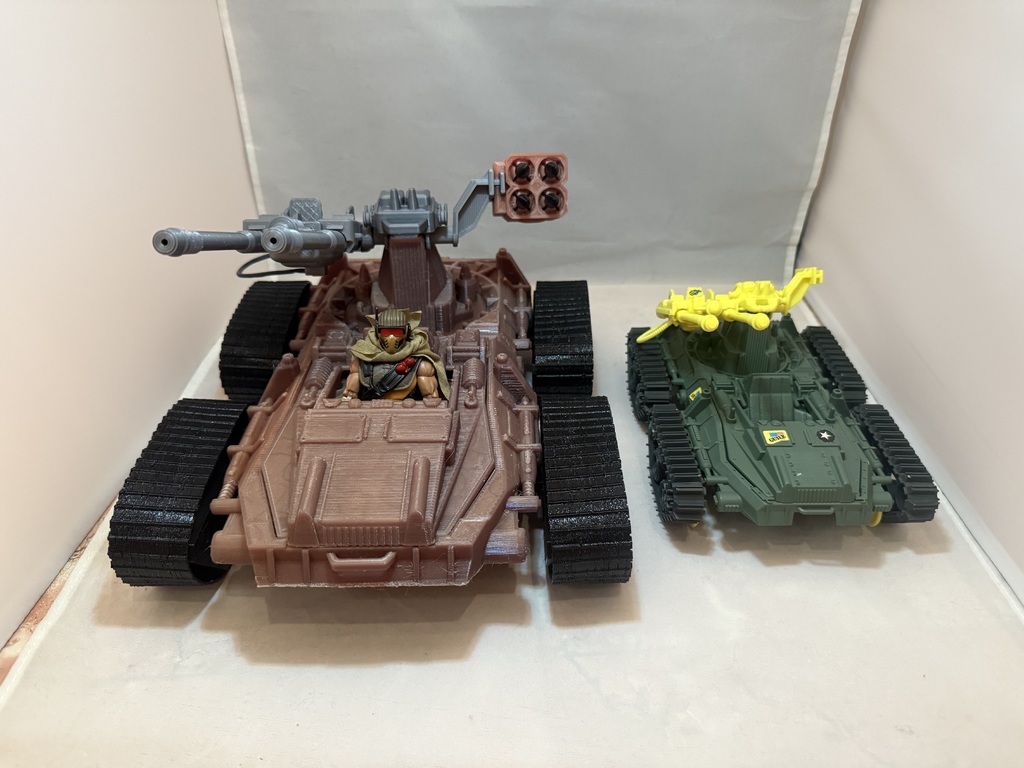 Модель GI Joe Sonic Boom / Paralyzer в масштабе 1/18