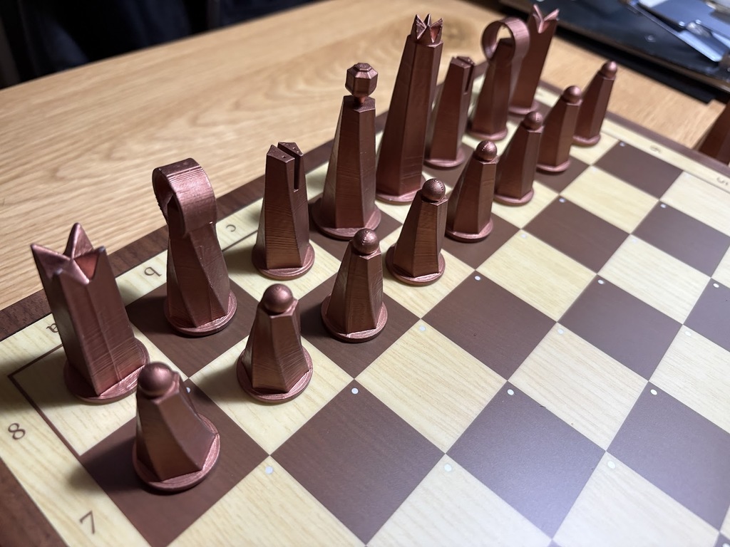 Научно-фантастический шахматный набор