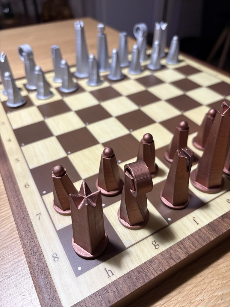 Научно-фантастический шахматный набор