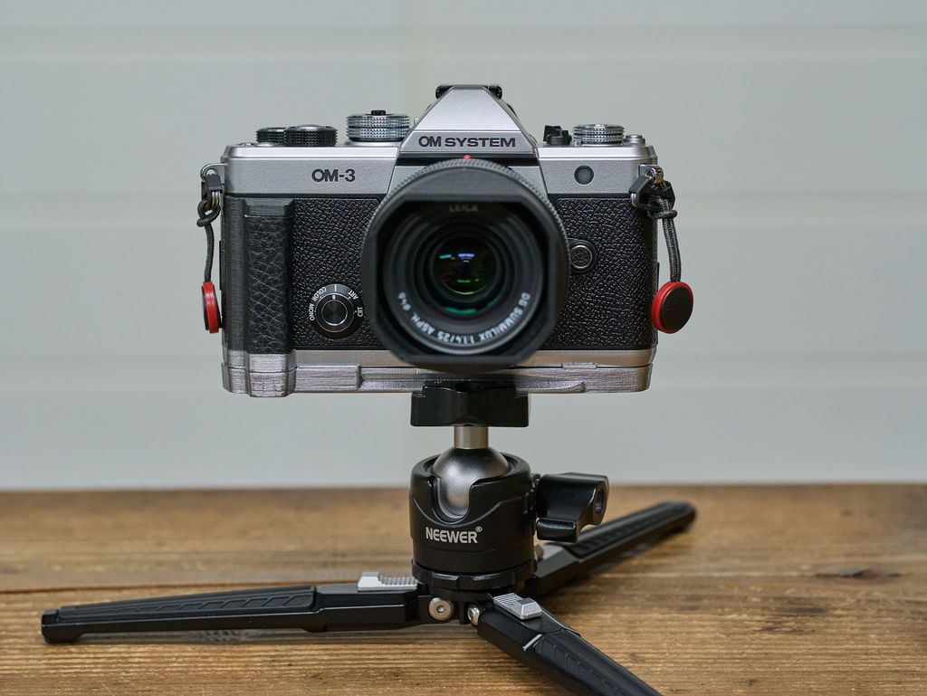 Пластина ARCA SWISS для OM-system OM-3