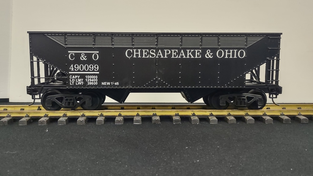 Модель 1:29 двухсекционного вагончика-хоппера