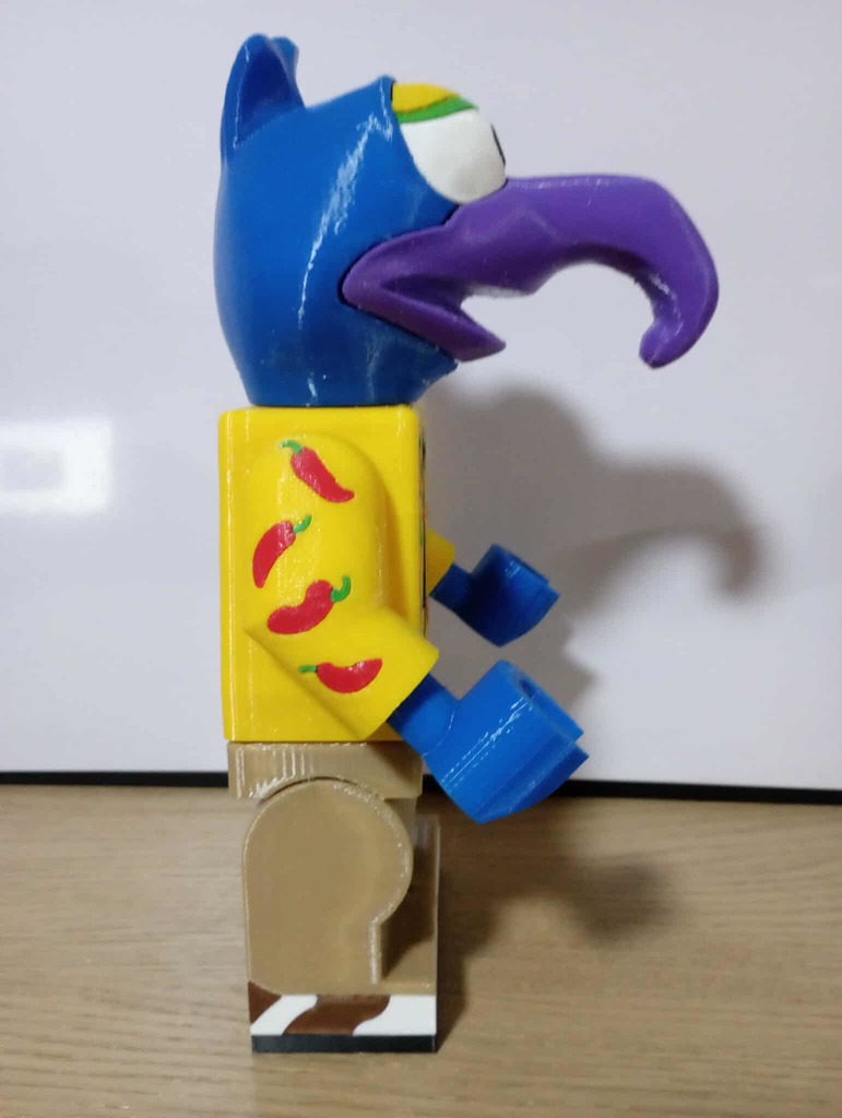 Гигантская минифигура Гонзо из Muppets