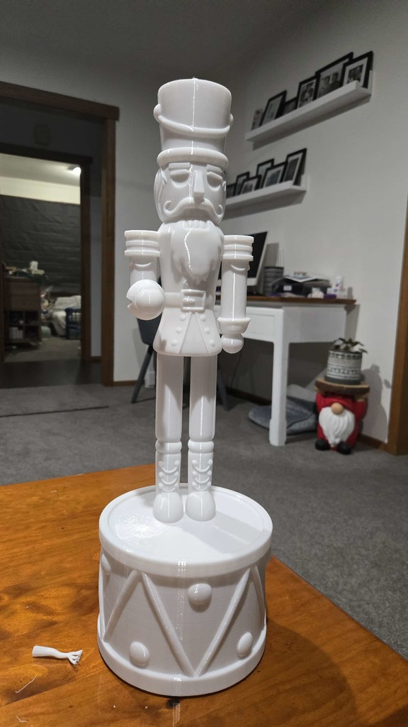 Солдат-орехокол (A1 Mini)