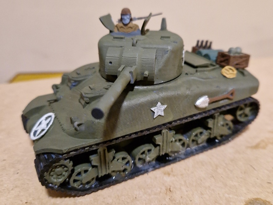 Sherman M4 Командир с грузом 28мм