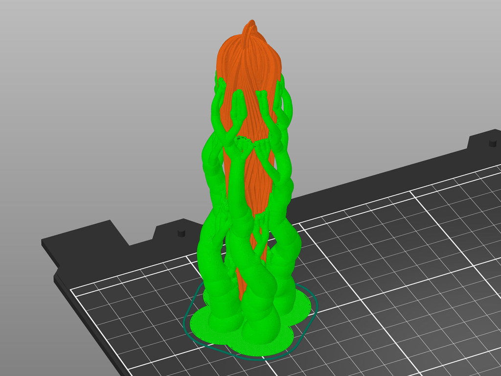 Елочные игрушки в виде драгоценных сосулек