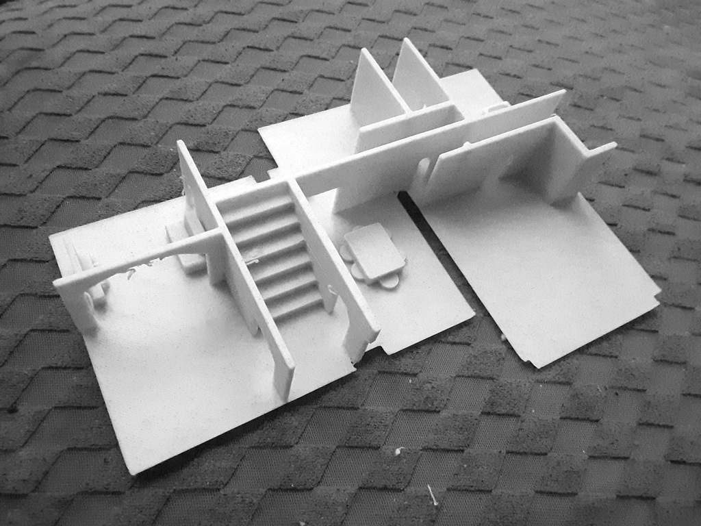 Дом Симпсонов: планы этажей и стены