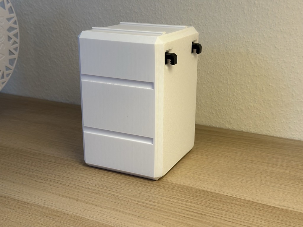 Модульная коробка для хранения с рельсами и крючками