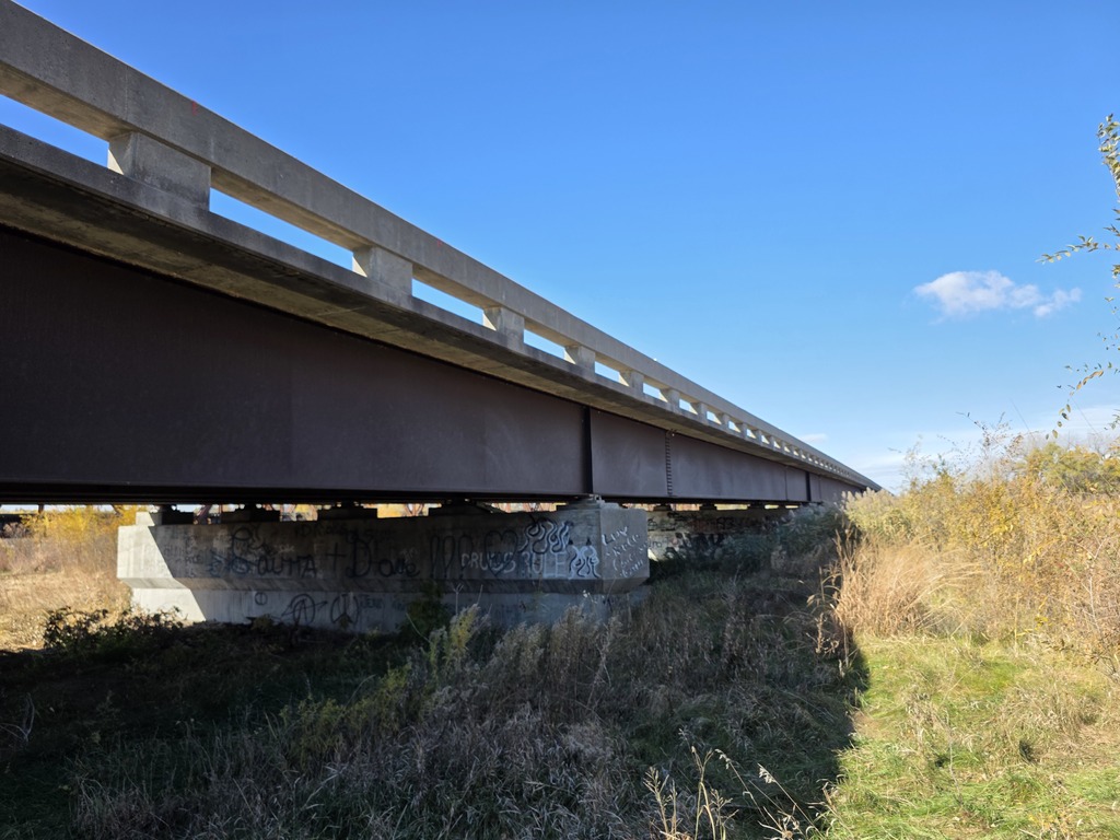 Мост через реку Middle Loop в масштабе HO