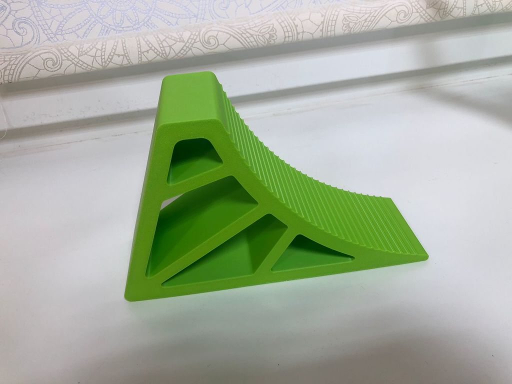 Стопор колеса автомобиля