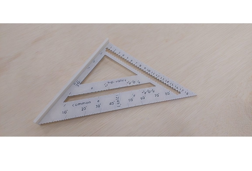 Метрическая рафтерная квадратная линейка с системой Hip/Valley — V2