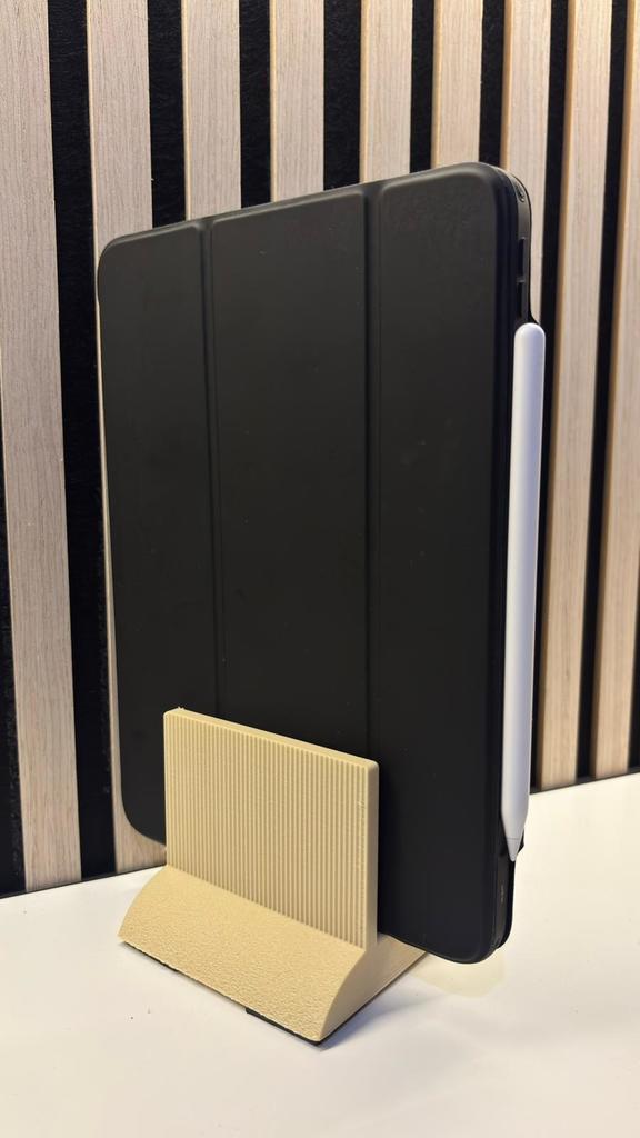 Минималистичная подставка для iPad (на 1 или 2 iPad)