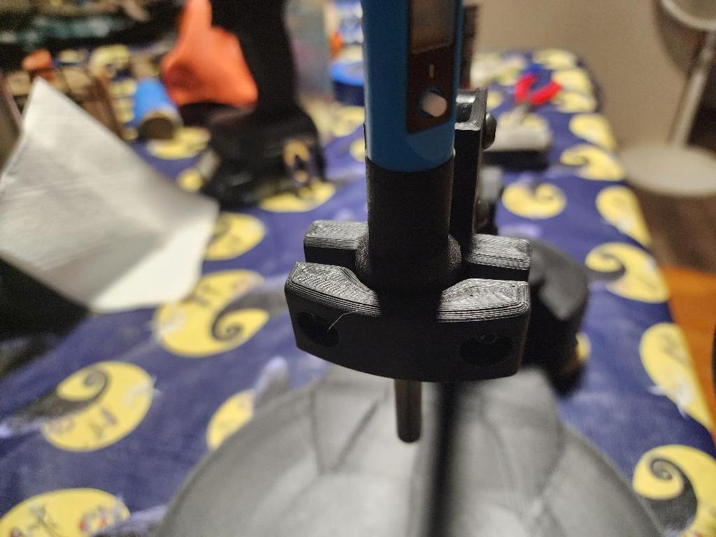 Insert Press с подставкой и заменяемой платформой