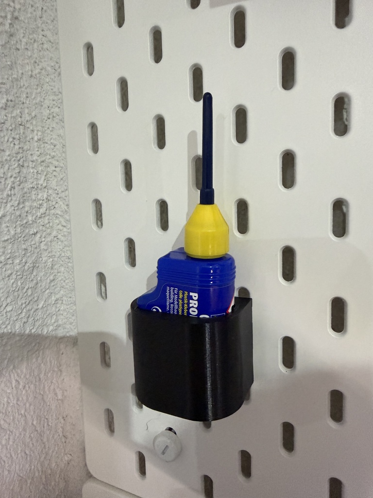 Держатель для клея Revell Contacta на стене Skadis