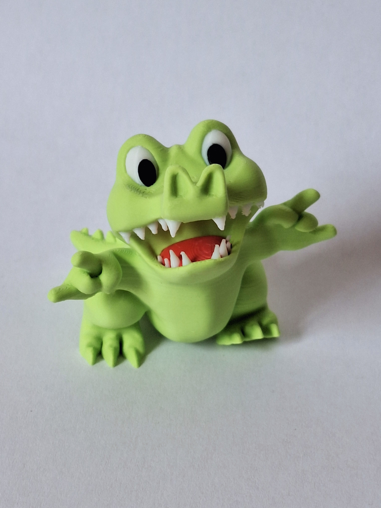 Модель крокодила в стиле рок-н-ролл