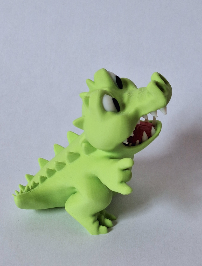 Модель крокодила в стиле рок-н-ролл