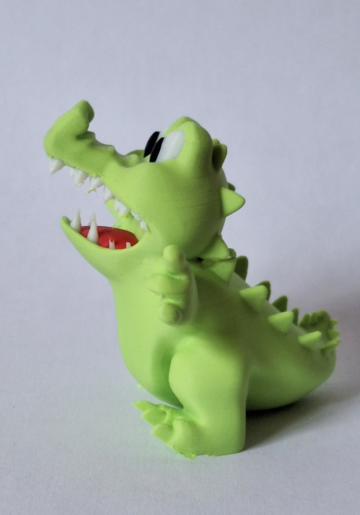 Модель крокодила в стиле рок-н-ролл