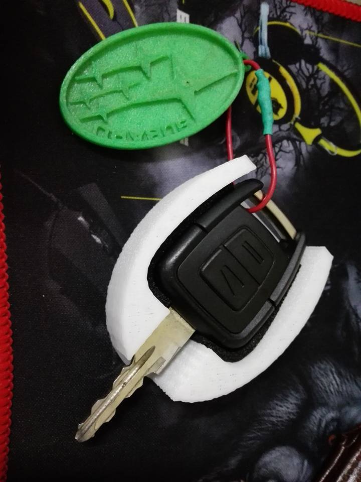 Ключ дома для Opel Zafira A