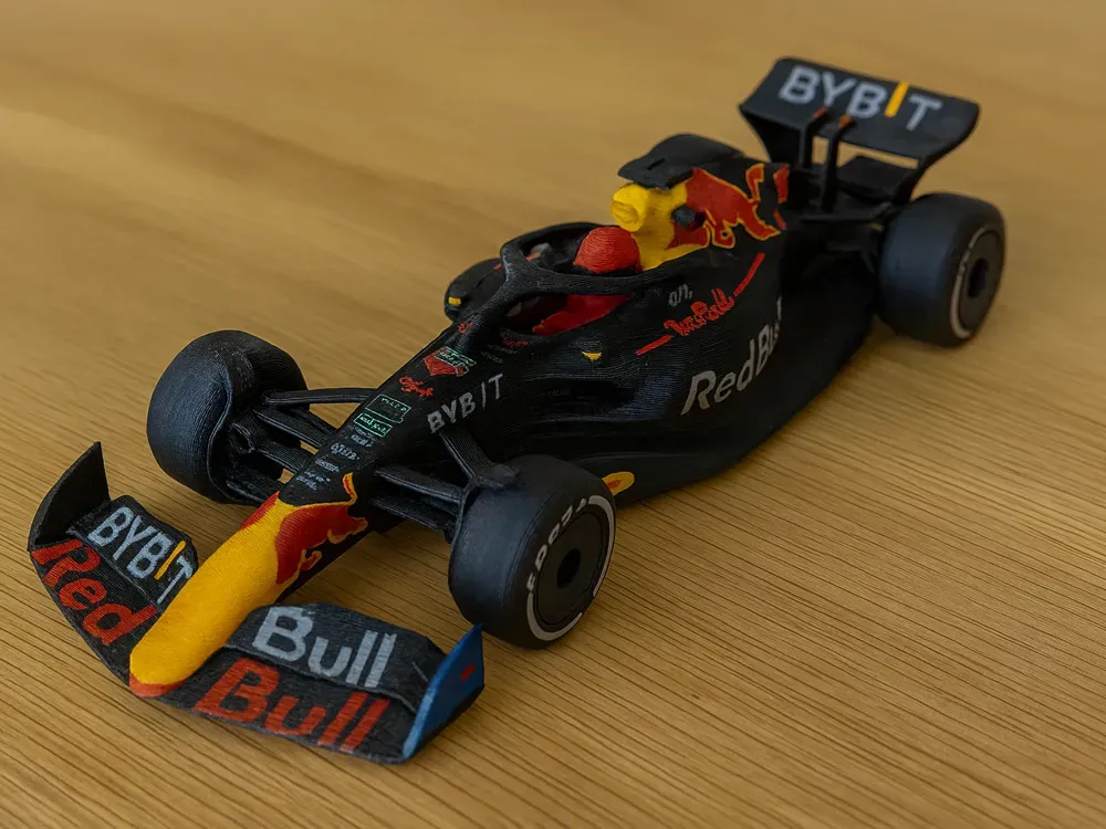 Высокодетализированная 3D модель автомобиля F1 2022 RedBull