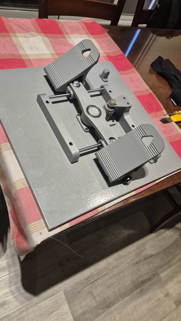 Усовершенствованное рулевое управление с 4 кнопками