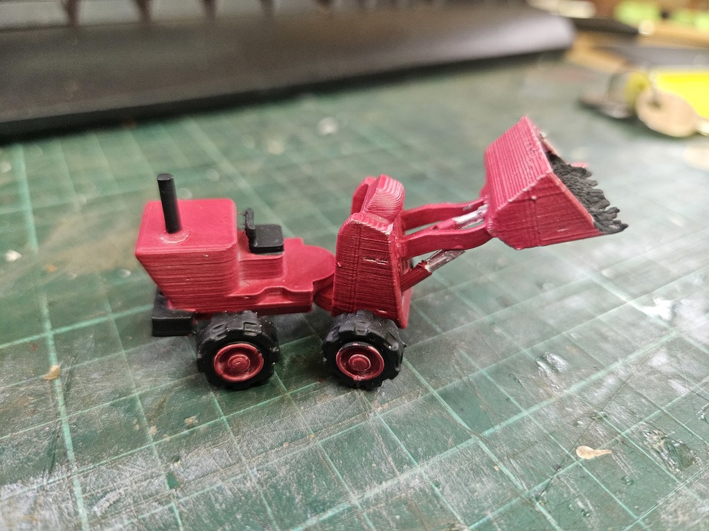 Фронтальный погрузчик масштаба OO