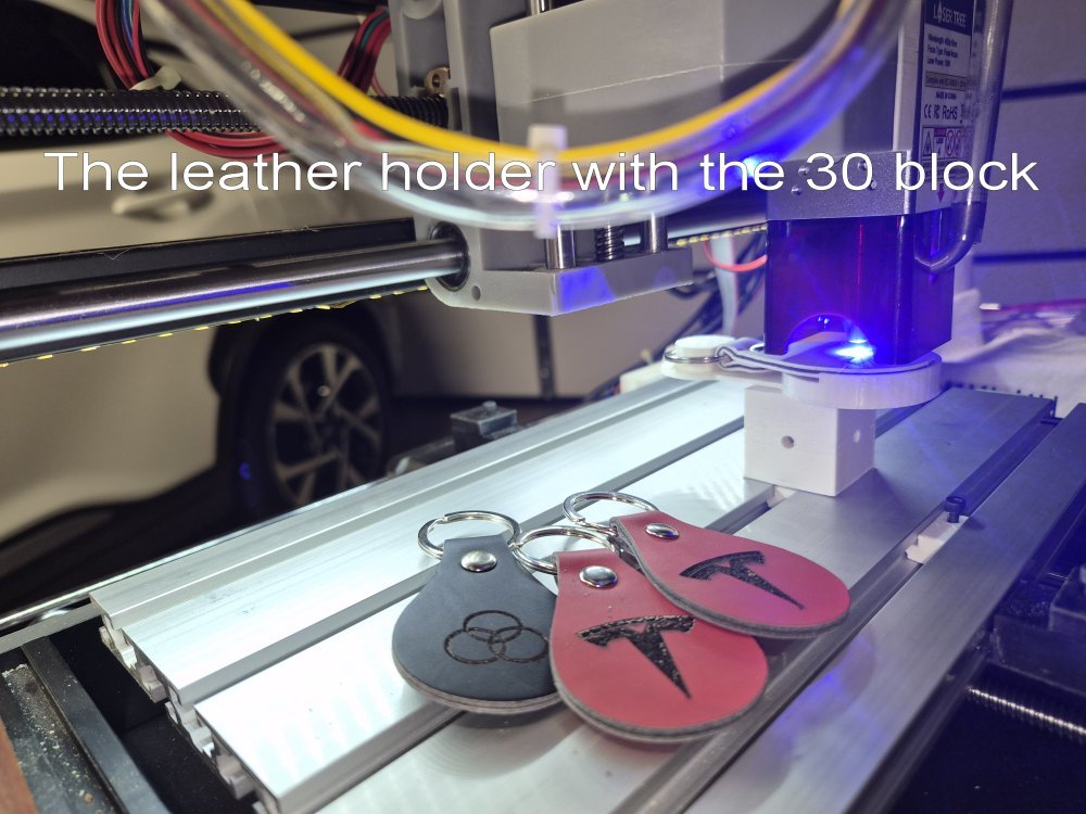 Держатели для лазерной гравировки брелоков