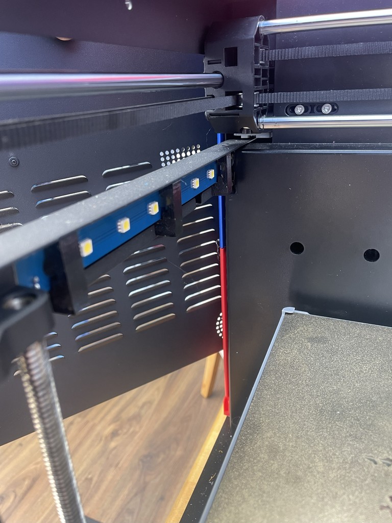 Кронштейн для магнитной LED ленты для Flashforge 5M / 5M Pro