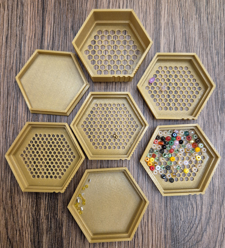 Шестичастный набор гексагональных сит для бисера