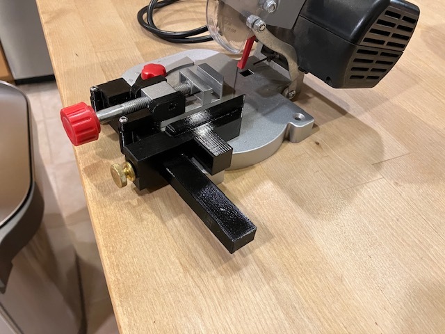 Мини пила с зажимом без штангенциркуля