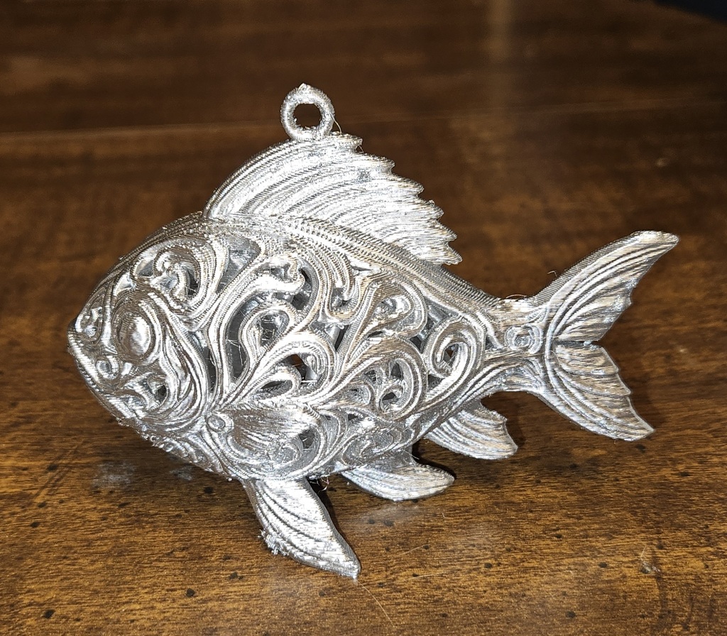 Рождественская игрушка в форме ornate fish