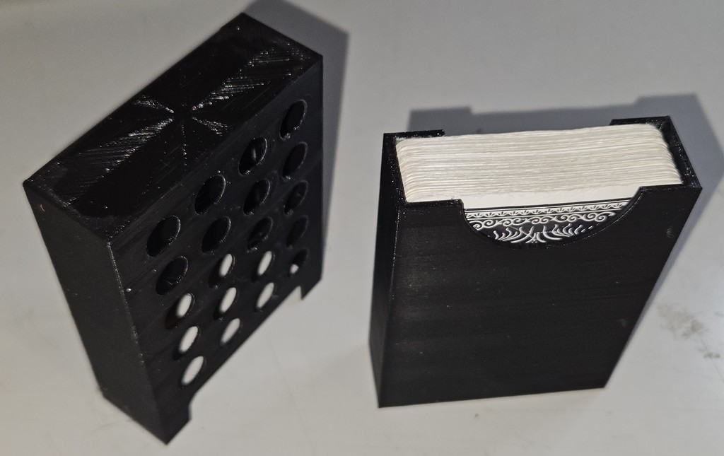 Коробка для игральных карт