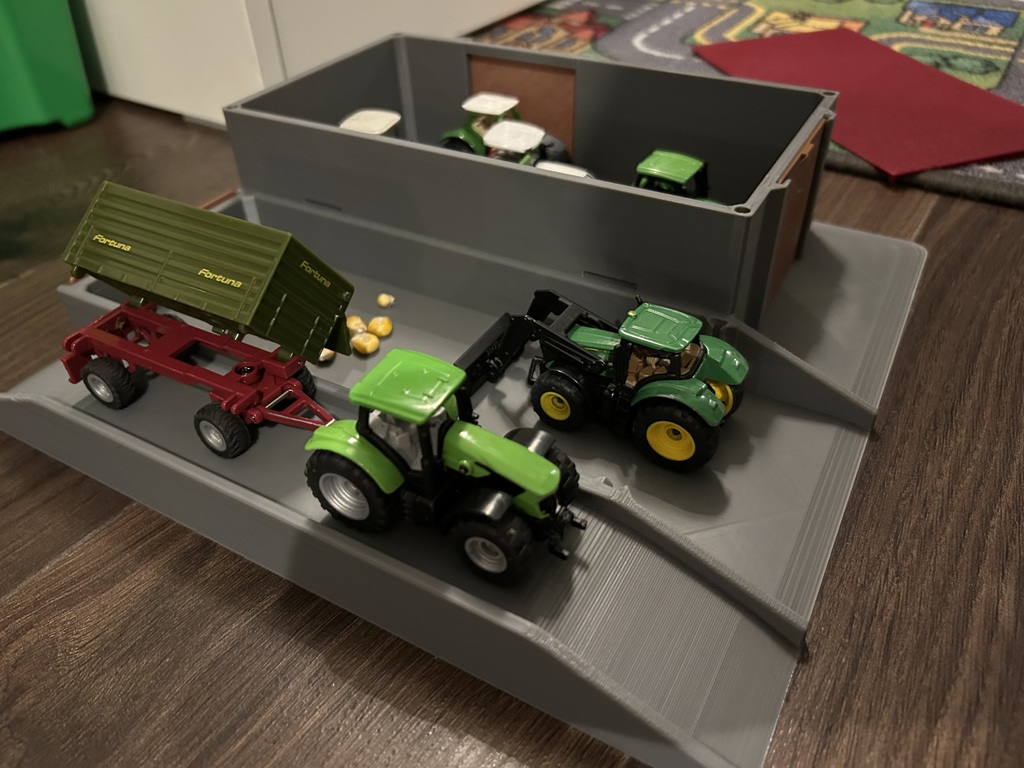 Модель H0 1:87 Fahrsilo с залом