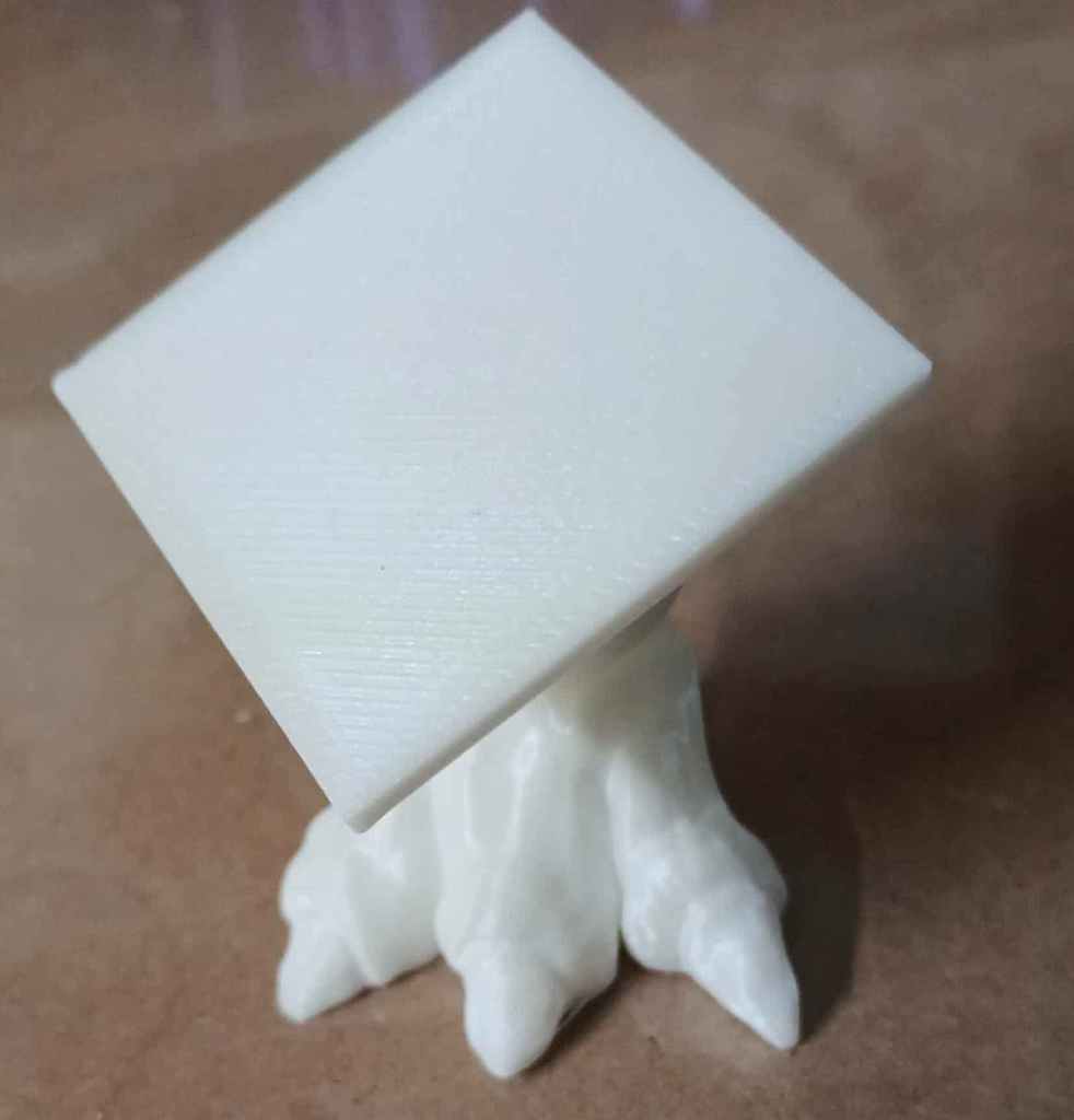 Регулируемые лапки для ноутбука