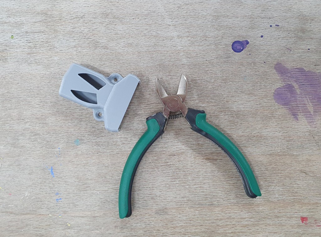 Держатель для инструментов - бокорезы