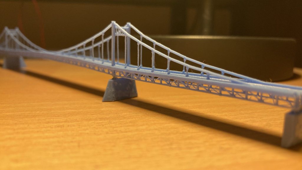 Мост Рейнбрук между Крефельдом и Дуйсбургом