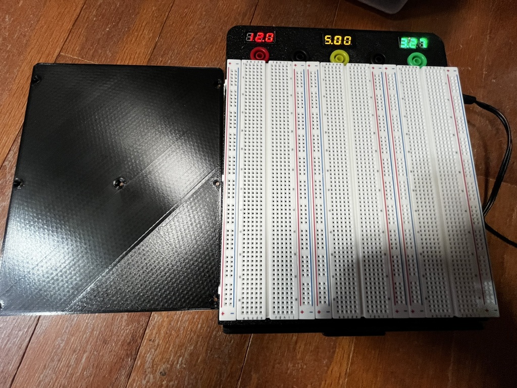 Прототипная плата с интегрированным источником питания