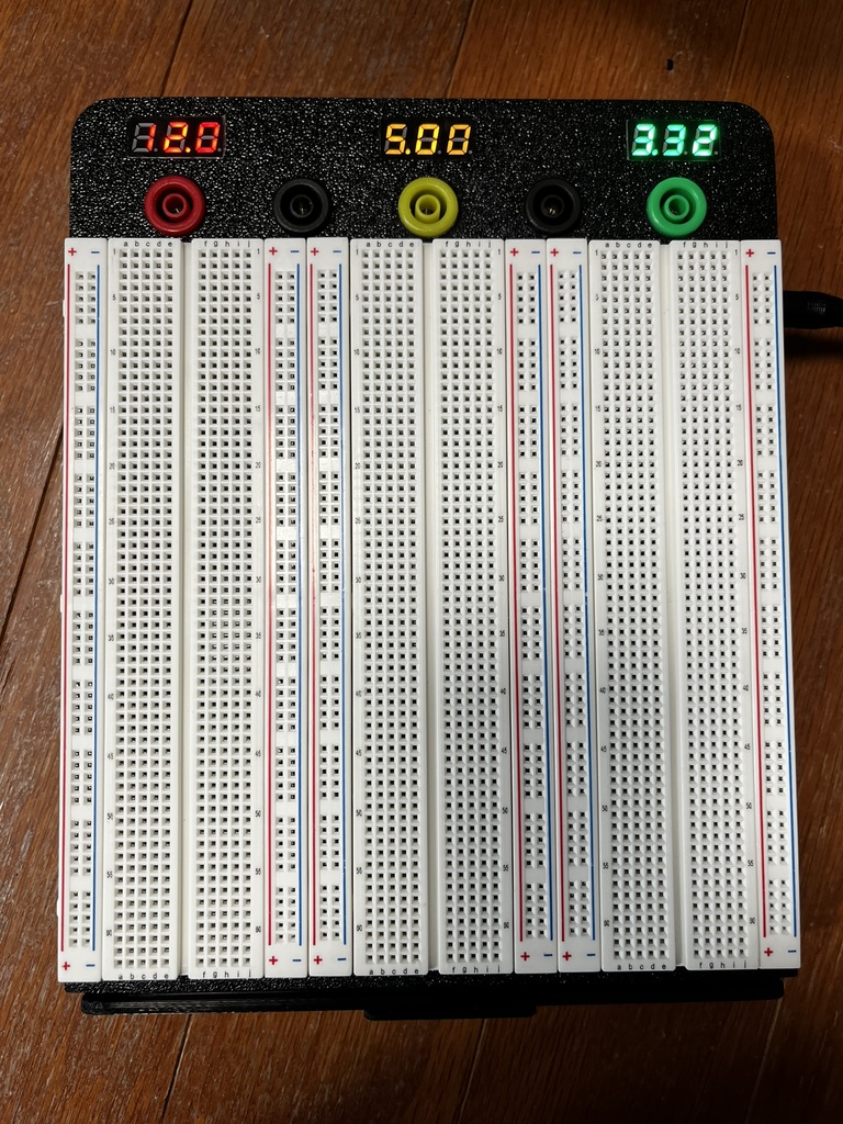 Прототипная плата с интегрированным источником питания