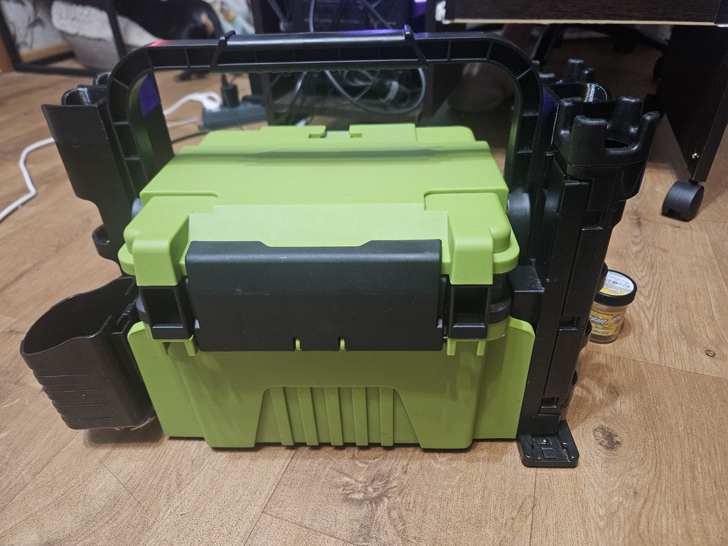 Держатель для удочки для ящика с рыболовными принадлежностями