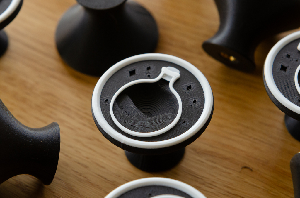 Ручка для мебели в стиле магического зелья