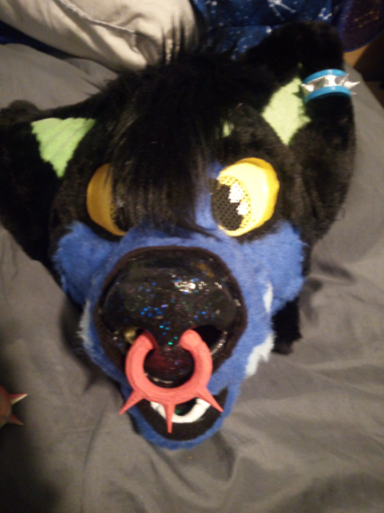 Тонкое кольцо для носа фурсюта