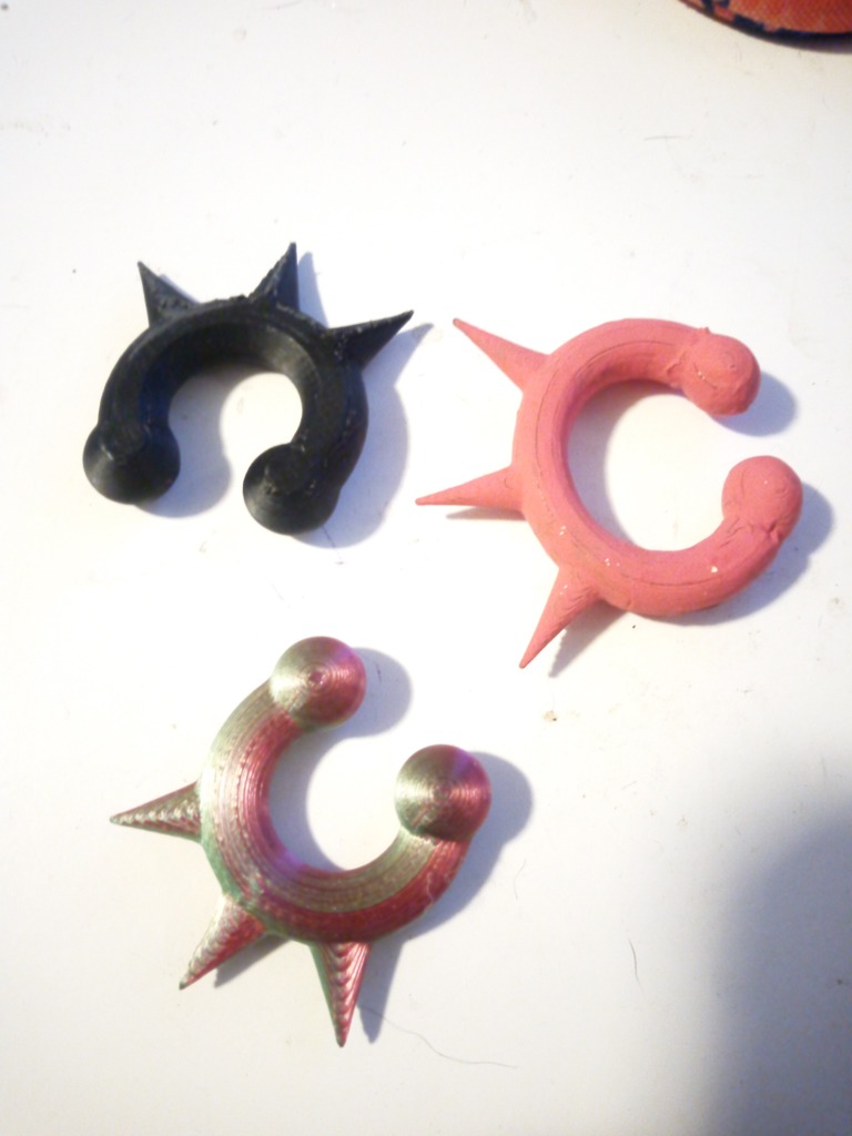 Тонкое кольцо для носа фурсюта